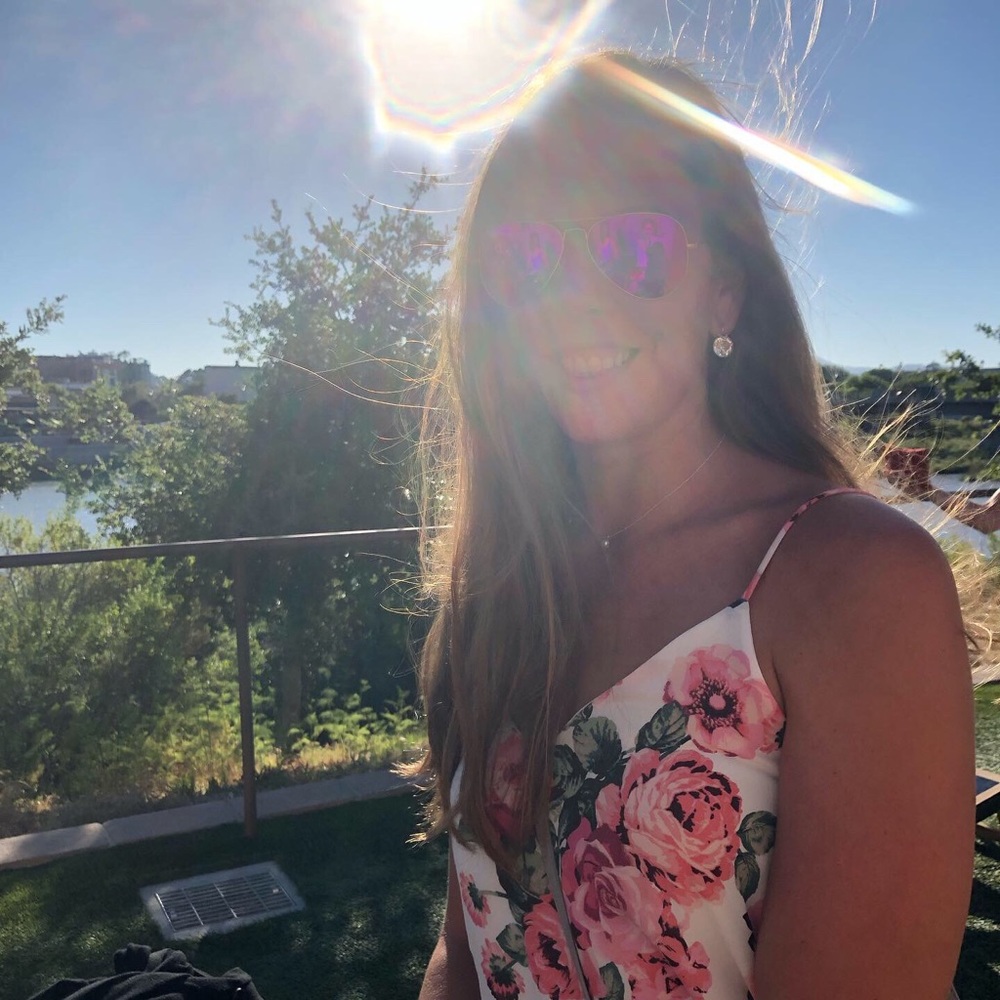 Meet your Posher, Jessica